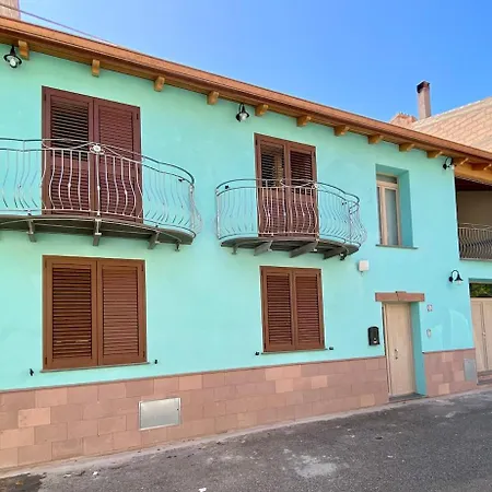 Acquamarina - Centro Lejlighed Bosa